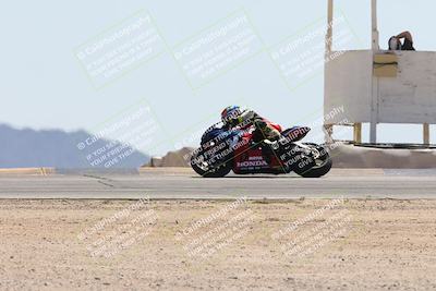 media/Apr-20-2025-CVMA (Sun) [[39090e8767]]/Race 5-Amateur Supersport Open/
